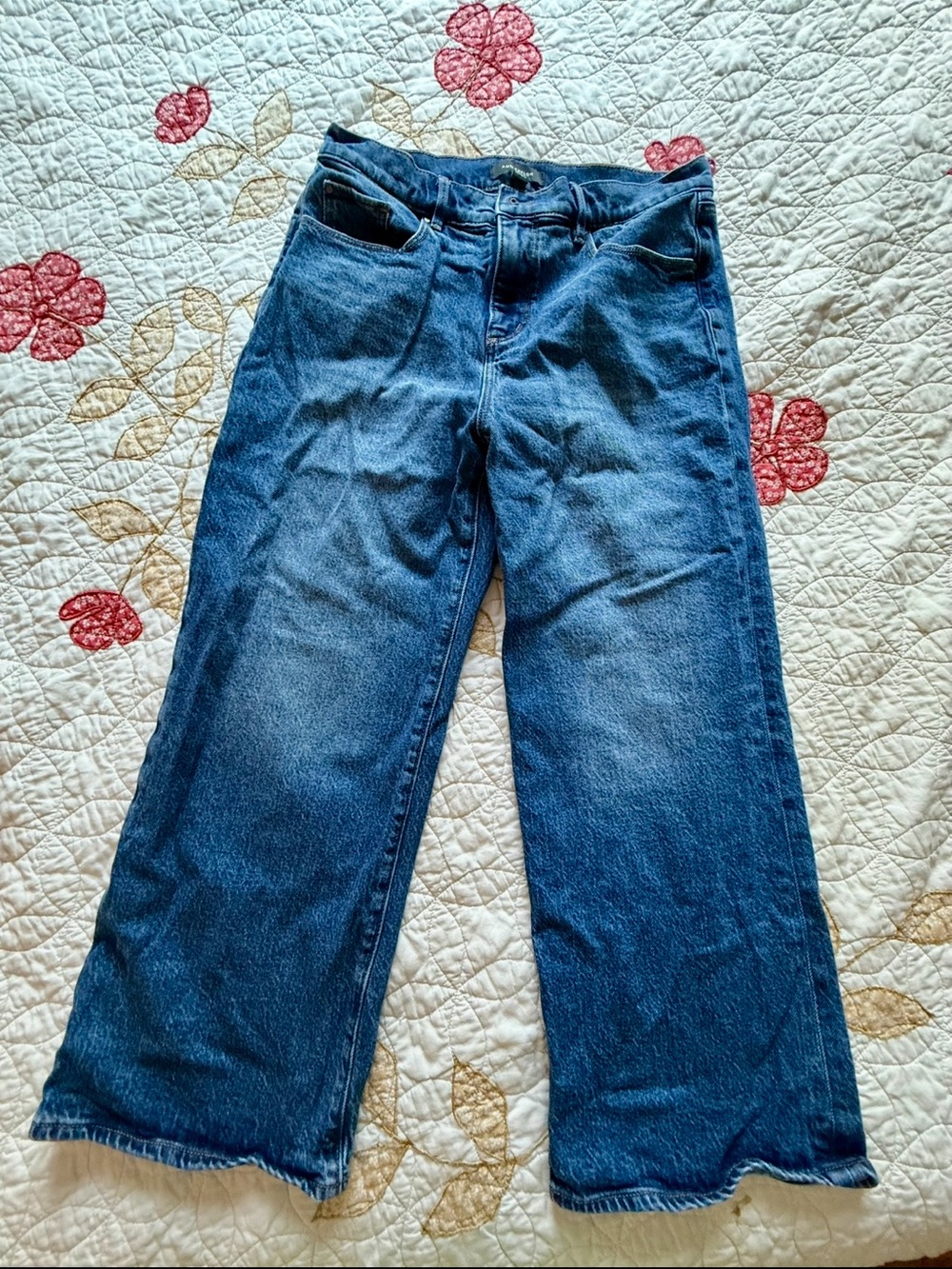 Ann Taylor Petite Wide-Leg Women's Jeans in Medium Blue, 6P